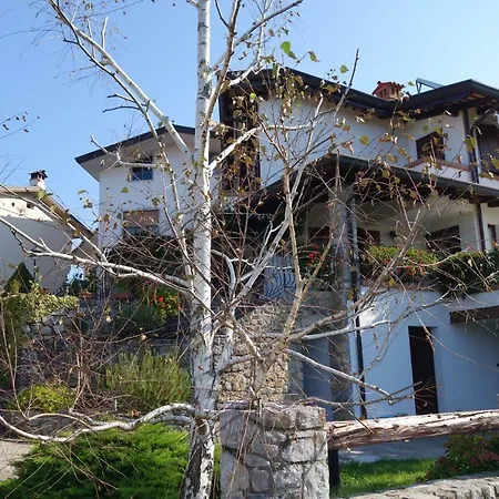 Belvedere Bed and Breakfast Savogna dʼIsonzo